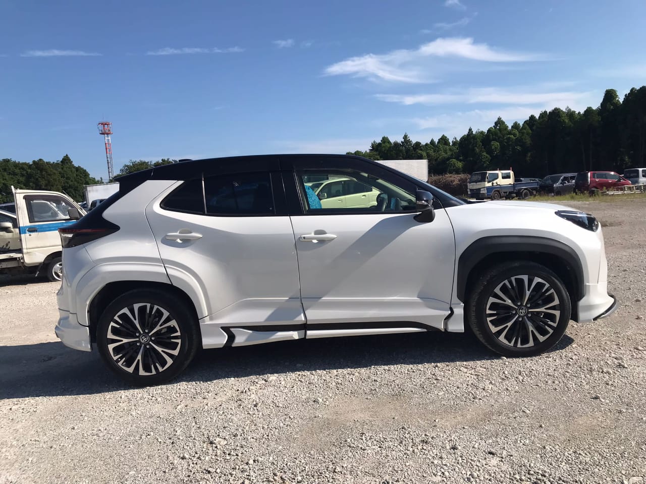 TOYOTA YARIS CROSS 2021